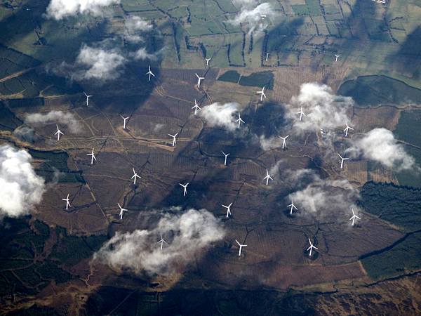 Aeri view of Kype Muir Wind Farm 